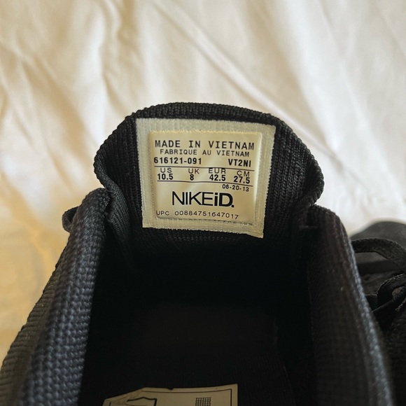 👟👌🏼💕Excellent Condition Nike Sneakers in black and reddish coral - Picture 7 of 9